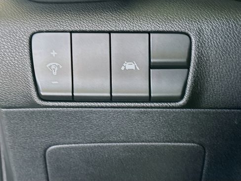 Used 2020 Kia Sportage LX AWD/4WD image 16