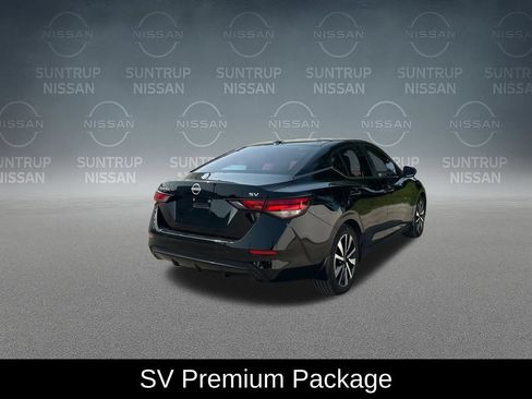 Used 2024 Nissan Sentra SV w/ SV Premium Package FWD image 7