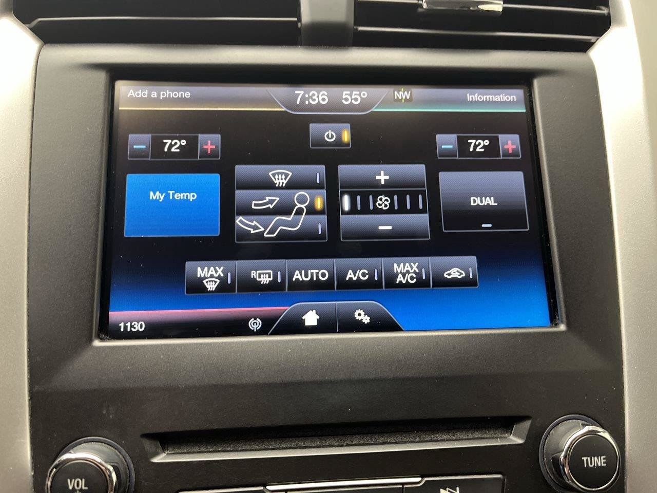 Used 2016 Ford Fusion SE AWD/4WD image 20