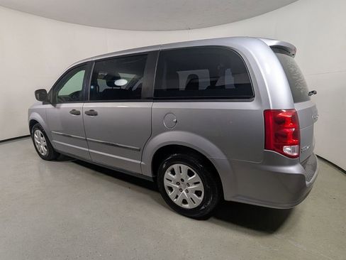 Used 2015 Dodge Grand Caravan American Value Package w/ UConnect Hands-Free Group image 6