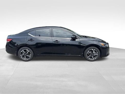 Used 2024 Nissan Sentra SV w/ All-Weather Package FWD image 8