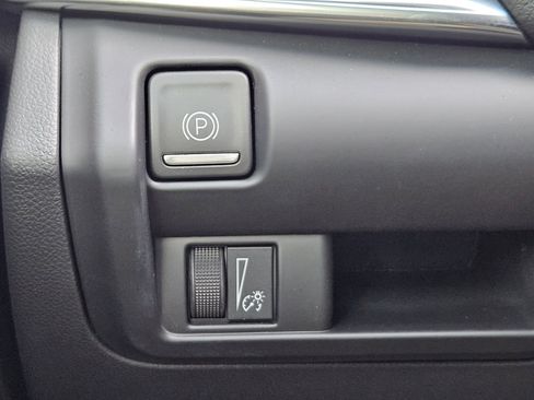 Used 2024 Cadillac CT4 Premium Luxury image 23