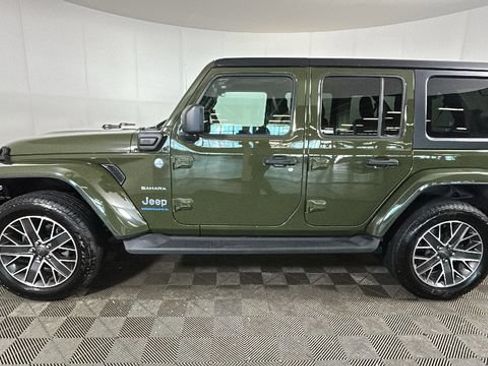 Used 2023 Jeep Wrangler Unlimited Sahara w/ Cold Weather Group AWD/4WD image 5