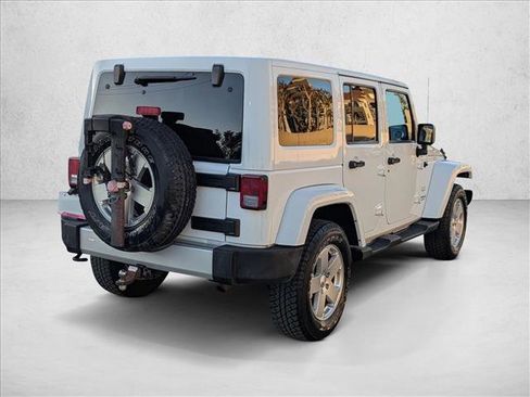 Used 2012 Jeep Wrangler Unlimited Sahara w/ Dual Top Group image 5