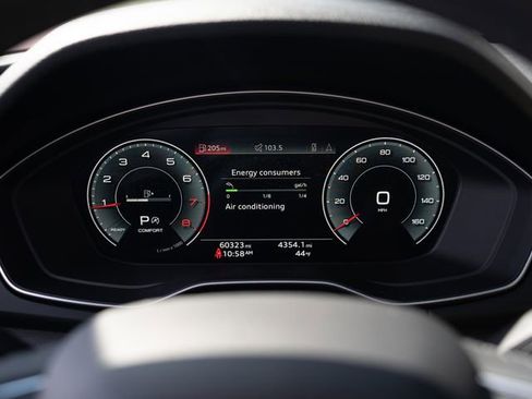 Used 2023 Audi Q5 2.0T Prestige AWD/4WD image 24