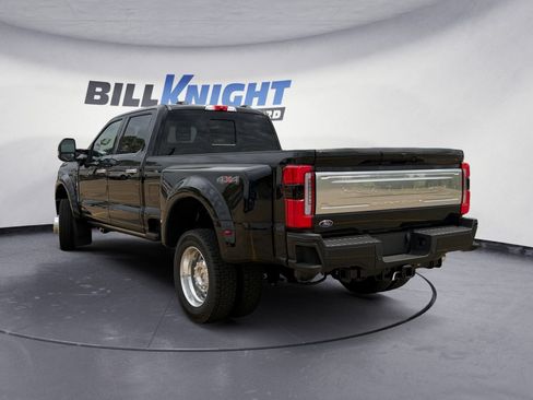 Certified 2026 Ford F450 Platinum w/ Platinum Plus Package AWD/4WD image 3