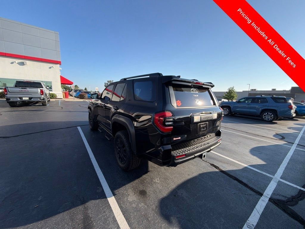 Used 2026 Toyota 4Runner SR5 AWD/4WD image 7