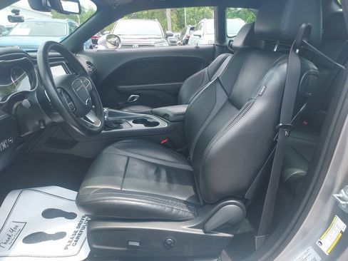 Used 2017 Dodge Challenger GT AWD/4WD image 21