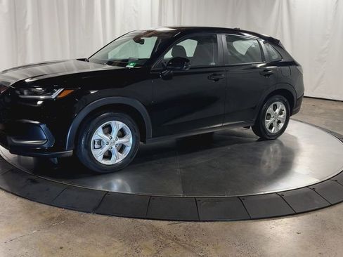 Used 2023 Honda HR-V LX image 6