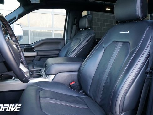 Used 2022 Ford F350 Platinum image 24