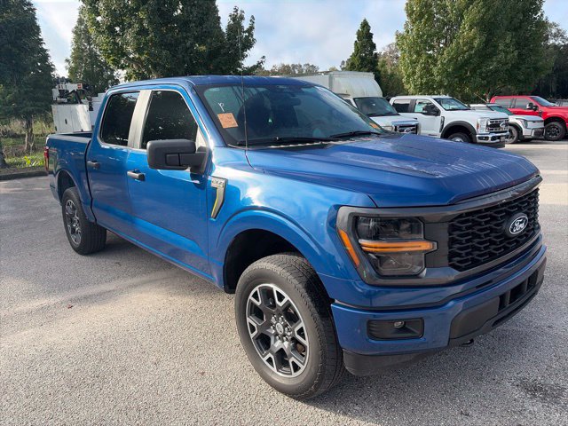 Used 2024 Ford F150 STX AWD/4WD image 3