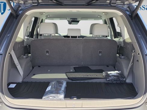 New 2026 Hyundai Palisade SEL FWD image 15