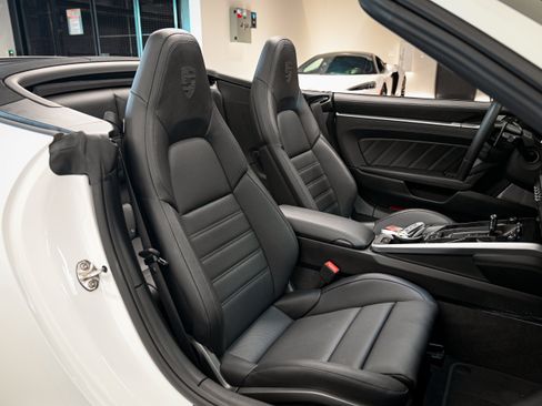 Used 2025 Porsche 911 Turbo S AWD/4WD image 24