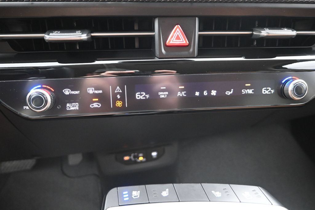 New 2026 Kia EV6 Wind RWD image 20