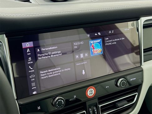 New 2026 Porsche Macan Turbo image 20