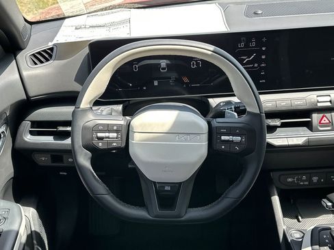 New 2026 Kia K4 GT-Line FWD image 24