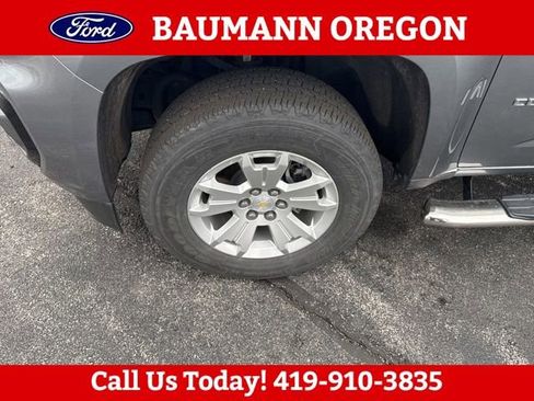 Used 2022 Chevrolet Colorado LT w/ LT Convenience Package AWD/4WD image 19