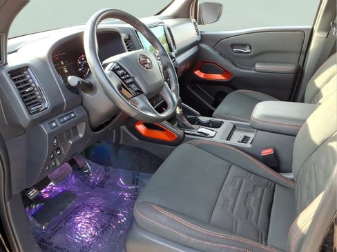 Certified 2023 Nissan Frontier PRO-4X w/ Technology Package AWD/4WD image 11