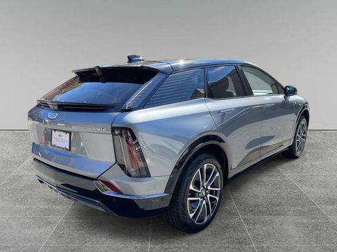 New 2026 Cadillac Optiq Sport 2 image 5