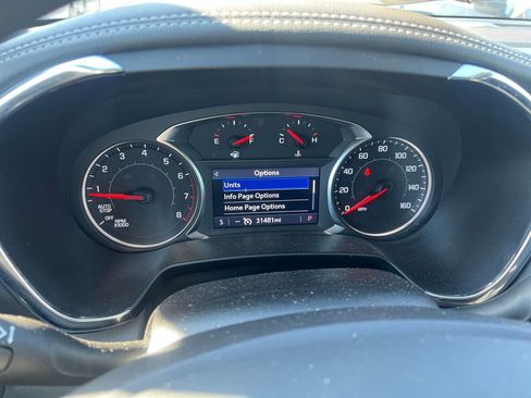 Used 2025 Chevrolet Blazer LT image 40