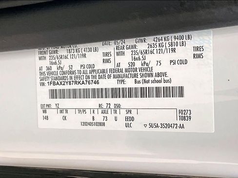 Used 2024 Ford Transit 350 XLT image 32