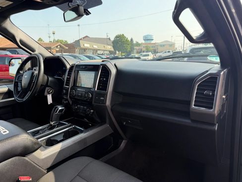 Used 2016 Ford F150 XLT w/ Equipment Group 302A Luxury AWD/4WD image 15