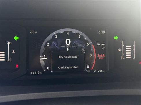 Certified 2024 Toyota Tacoma SR5 AWD/4WD image 27