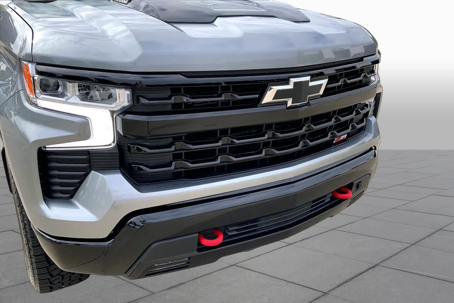 Used 2025 Chevrolet Silverado 1500 LT Trail Boss w/ Convenience Package II AWD/4WD image 61