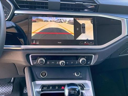 Used 2024 Audi Q3 2.0T Premium Plus w/ Premium Plus Package image 24