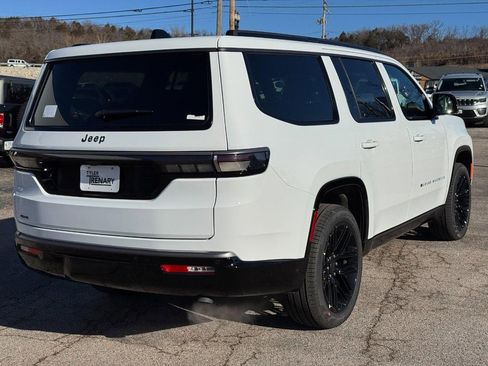 New 2026 Jeep Grand Wagoneer Limited AWD/4WD image 4