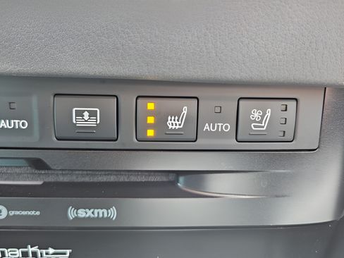 Certified 2022 Lexus ES 350 Ultra Luxury w/ Accessory Package FWD image 21