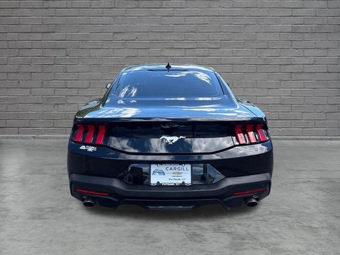 Used 2024 Ford Mustang Coupe RWD image 6