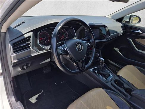 Used 2019 Volkswagen Jetta SE FWD image 10
