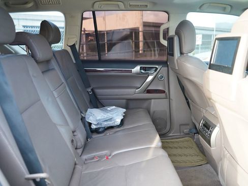Used 2011 Lexus GX 460 Premium image 23