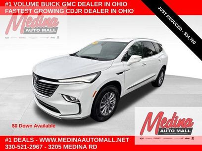 Used 2024 Buick Enclave Essence