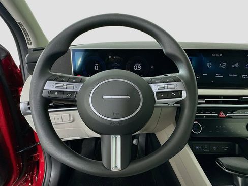 New 2026 Hyundai Tucson SEL image 10