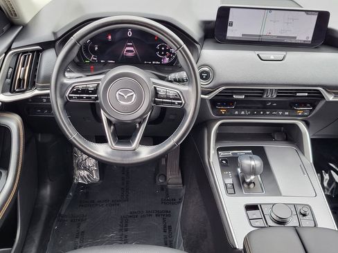 Used 2024 MAZDA CX-90 Plug-In Hybrid w/ Premium Pkg AWD/4WD image 3