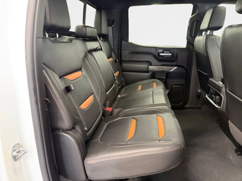 Used 2021 GMC Sierra 1500 AT4 w/ AT4 Value Package AWD/4WD image 11