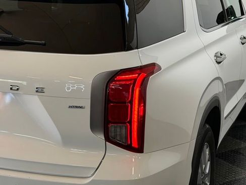 Used 2023 Hyundai Palisade SEL AWD/4WD image 12