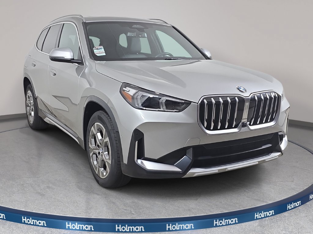 Used 2024 BMW X1 xDrive28i w/ Premium Package AWD/4WD image 4