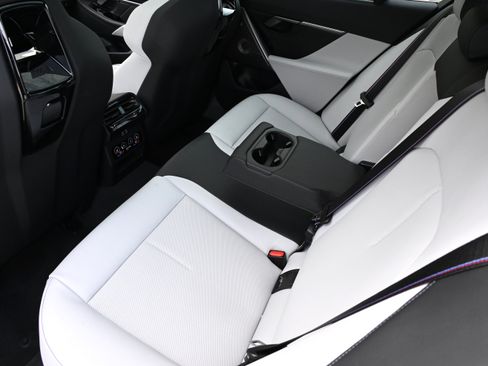 New 2026 BMW M5 w/ Executive Package image 14