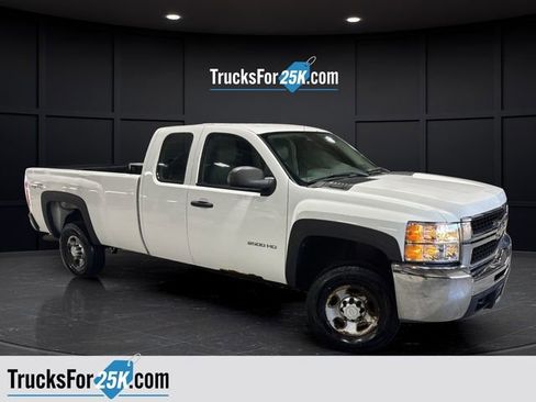 Used 2010 Chevrolet Silverado 2500 W/T image 1