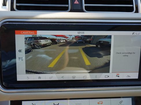 Used 2019 Land Rover Range Rover HSE AWD/4WD image 39