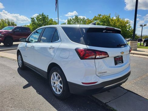 Used 2024 Chevrolet Equinox LT image 6