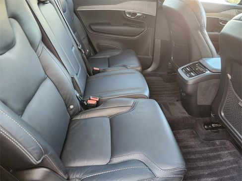 Used 2022 Volvo XC90 T6 Inscription image 31