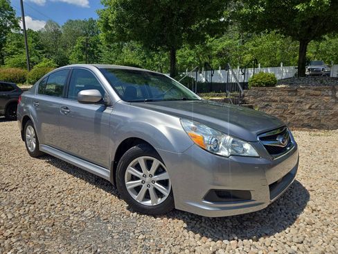 Used 2011 Subaru Legacy 2.5i Premium AWD/4WD image 27