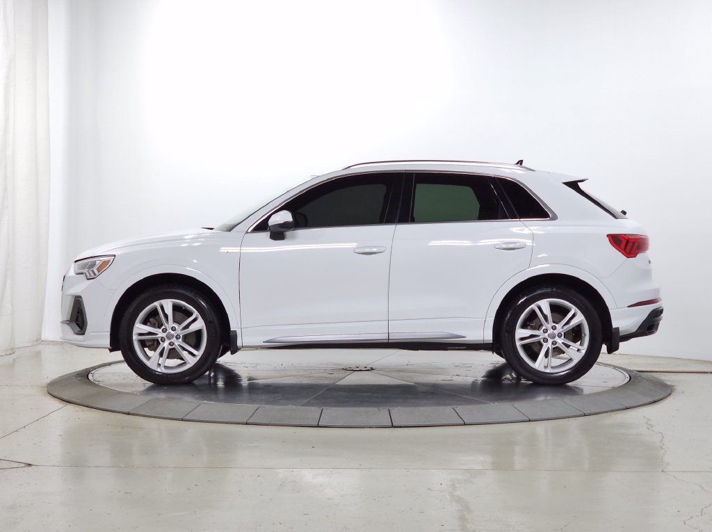 Used 2020 Audi Q3 2.0T Premium Plus AWD/4WD image 5