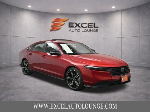 Used 2023 Honda Accord Sport image 8