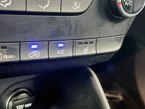Used 2020 Hyundai Tucson Value AWD/4WD image 19