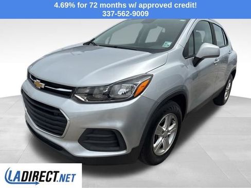 Used 2021 Chevrolet Trax LS FWD image 1